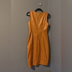 Dress Calvin Klein size 4, only used 1 time